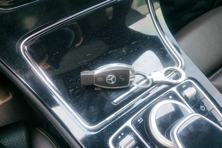 Used Mercedes-Benz GLC 2016 GLC 200 4MATIC Vehicle Key