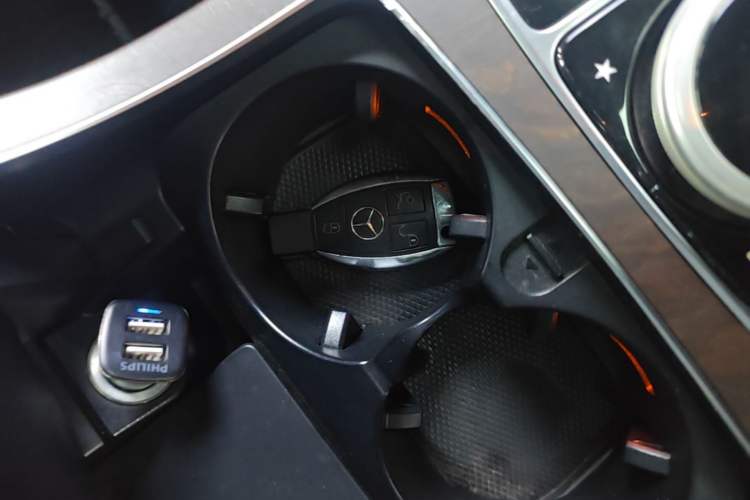 Used Mercedes-Benz GLC 2016 GLC 300 4MATIC Dynamic Model Vehicle Key
