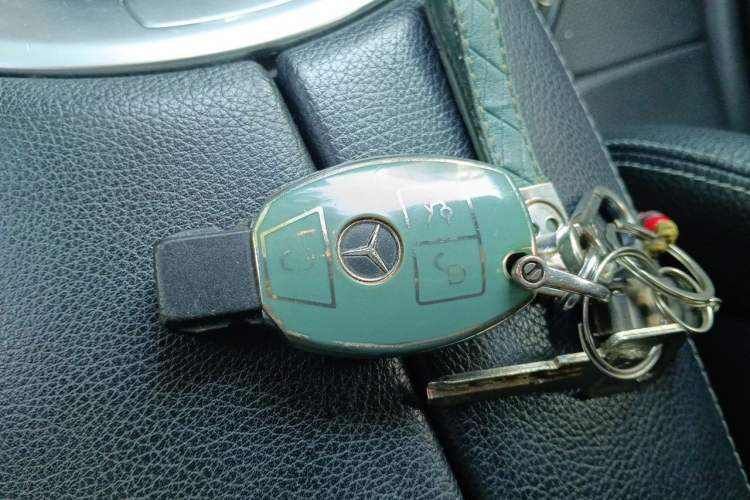 Used Mercedes-Benz GLC 2016 GLC 260 4MATIC Dynamic Edition Vehicle Key
