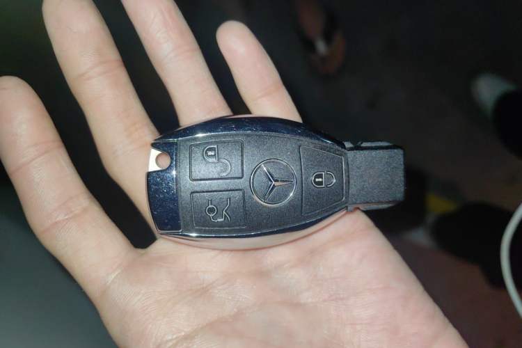 Used Mercedes-Benz GLC 2016 GLC 260 4MATIC Dynamic Edition Vehicle Key