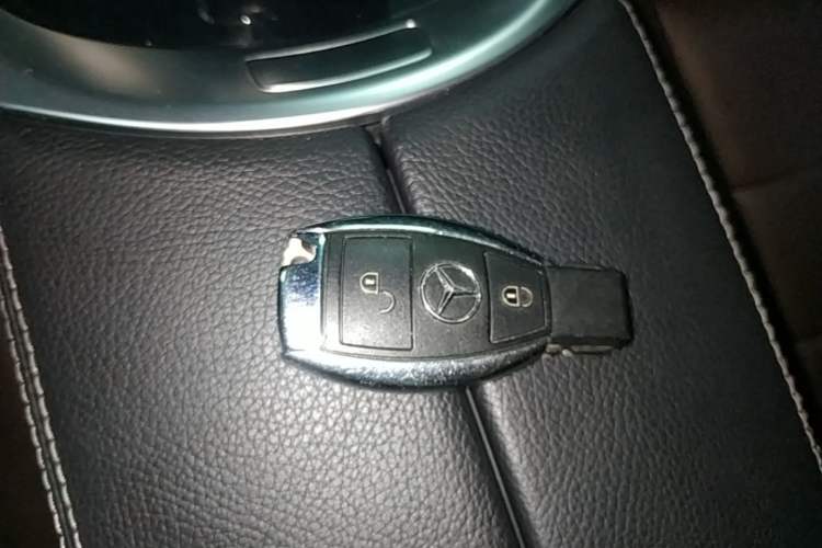 Used Mercedes-Benz GLC 2016 GLC 200 4MATIC Vehicle Key