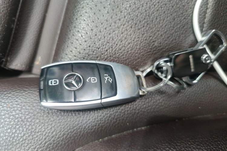 Used Mercedes-Benz GLC 2016 GLC 200 4MATIC Vehicle Key