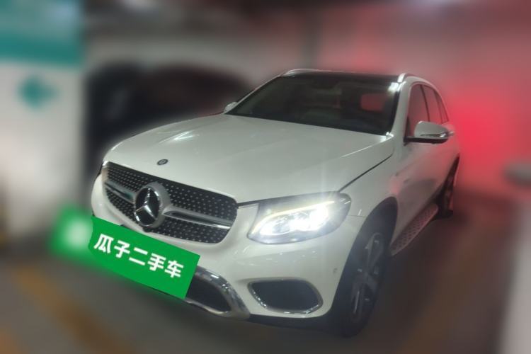 Used Mercedes-Benz GLC 2016 GLC 260 4MATIC Luxury Model Guazi used car, China used car export, Used car for sale, Used  cars, Cheapest cars for sale