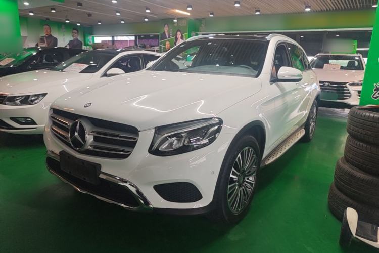 Used Mercedes-Benz GLC 2016 GLC 200 4MATIC Guazi used car, China used car export, Used car for sale, Used cars, Cheapest cars for sale