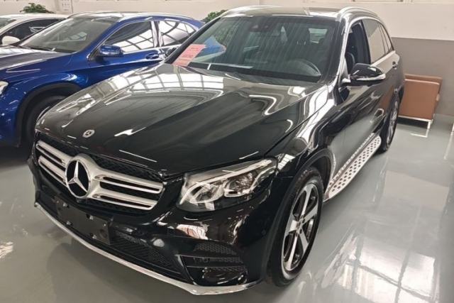 Used Mercedes-Benz GLC 2017 GLC 260 4MATIC Luxury Model
