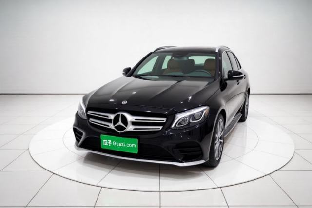 Used Mercedes-Benz GLC 2017 GLC 260 4MATIC Luxury Model