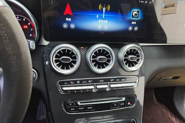 Used Mercedes-Benz GLC 2017 GLC 200 4MATIC Audio And AC Panel