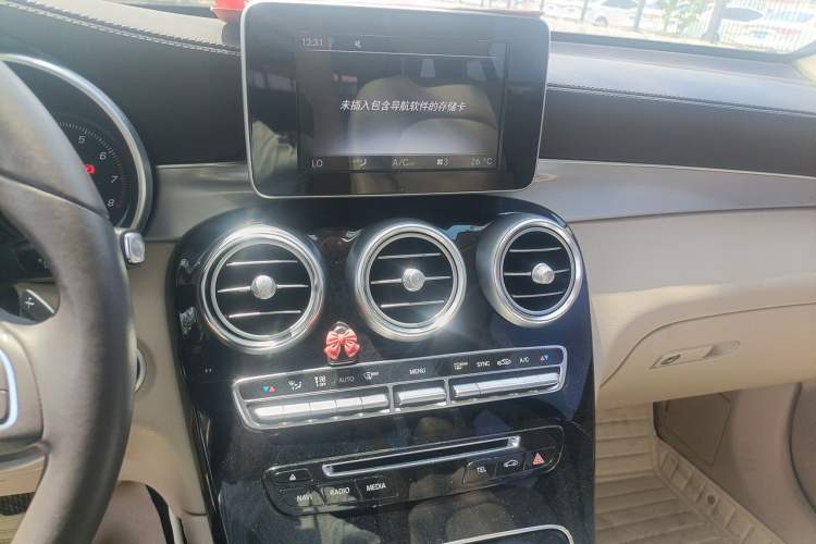 Used Mercedes-Benz GLC 2017 GLC 200 4MATIC Audio And AC Panel