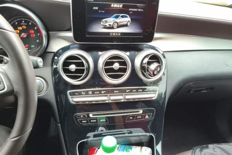 Used Mercedes-Benz GLC 2017 GLC 200 4MATIC Audio And AC Panel