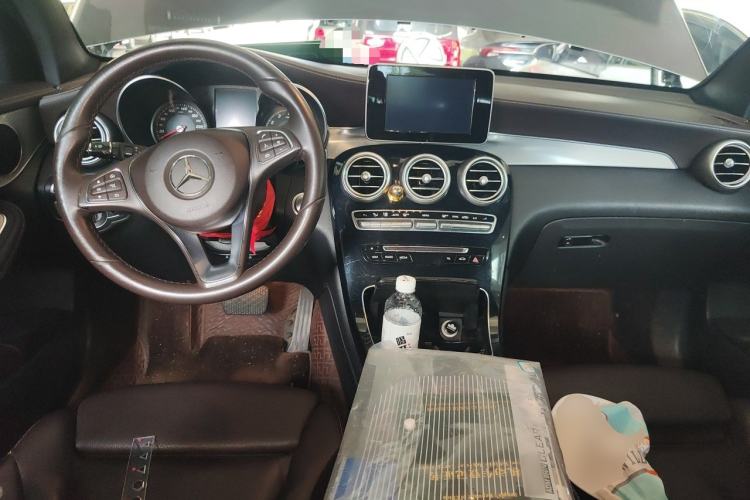 Used Mercedes-Benz GLC 2017 GLC 200 4MATIC Center Console