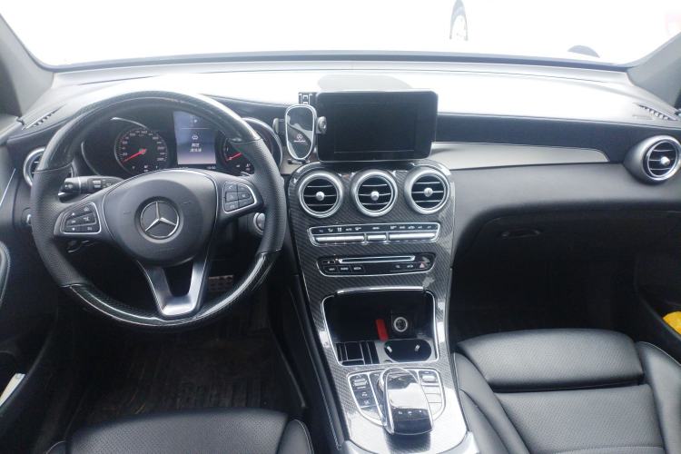 Used Mercedes-Benz GLC 2017 GLC 200 4MATIC Center Console