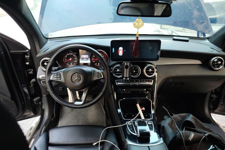 Used Mercedes-Benz GLC 2017 GLC 200 4MATIC Center Console
