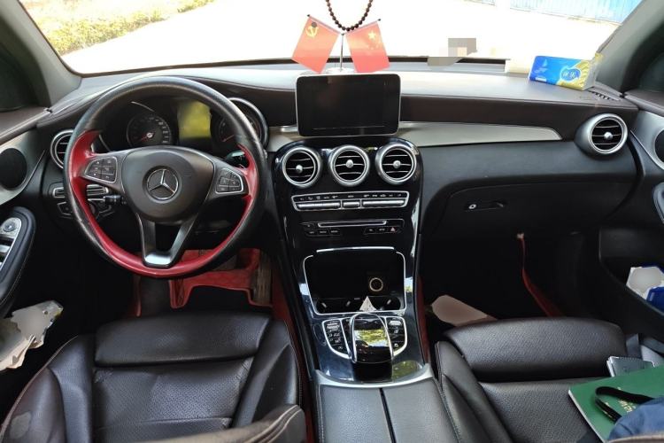 Used Mercedes-Benz GLC 2017 GLC 200 4MATIC Center Console