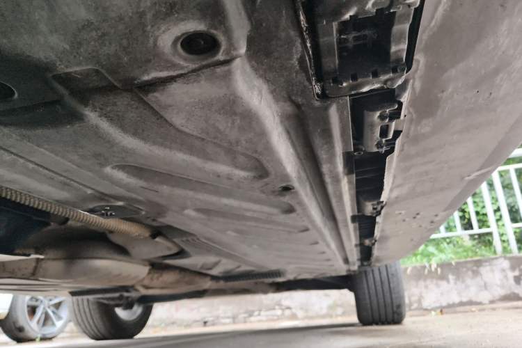 Used Mercedes-Benz GLC 2017 GLC 260 4MATIC Dynamic Edition Chassis Front Left