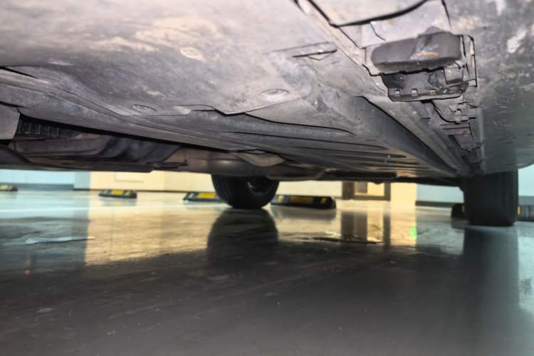 Used Mercedes-Benz GLC 2017 GLC 260 4MATIC Dynamic Edition Chassis Front Left