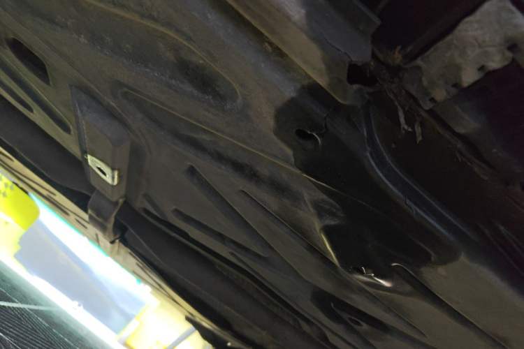 Used Mercedes-Benz GLC 2017 GLC 200 4MATIC Chassis Rear Left