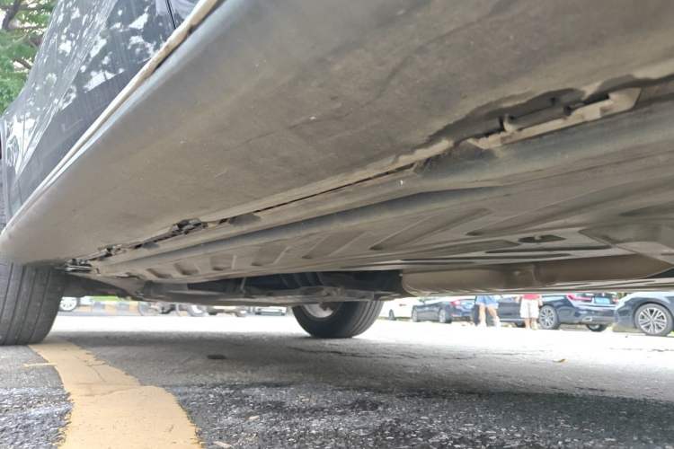 Used Mercedes-Benz GLC 2017 GLC 260 4MATIC Luxury Model Chassis Rear Left