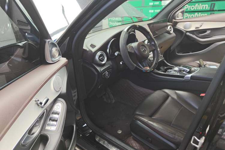 Used Mercedes-Benz GLC 2017 GLC 200 4MATIC Driver Seat