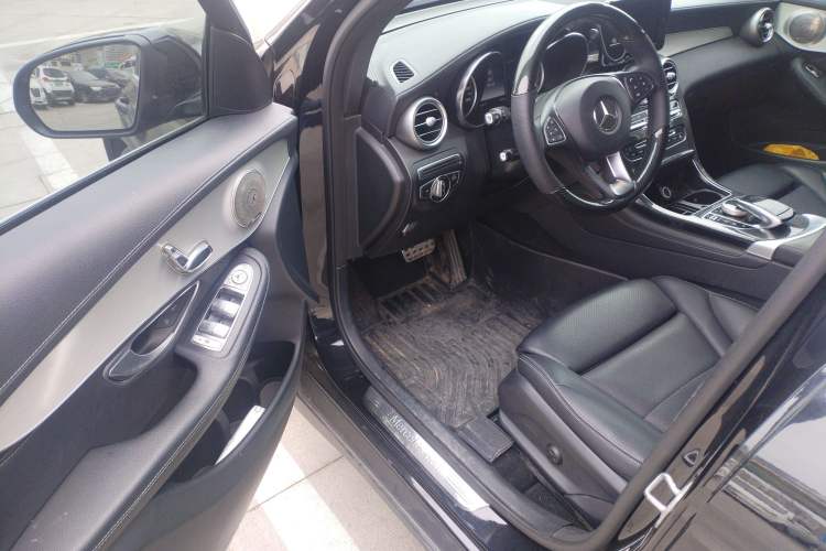Used Mercedes-Benz GLC 2017 GLC 200 4MATIC Driver Seat