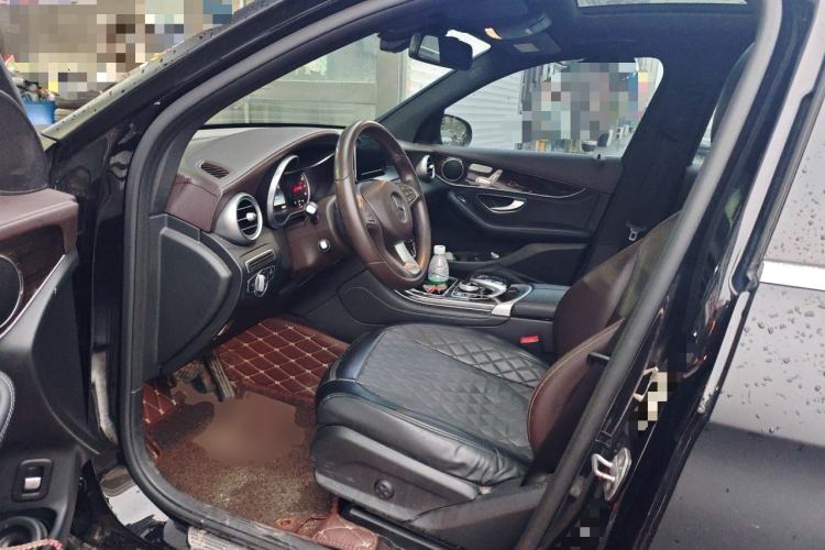 Used Mercedes-Benz GLC 2017 GLC 260 4MATIC Dynamic Edition Driver Seat