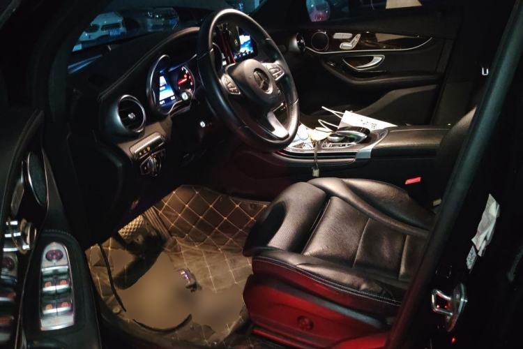 Used Mercedes-Benz GLC 2017 GLC 260 4MATIC Luxury Model Driver Seat