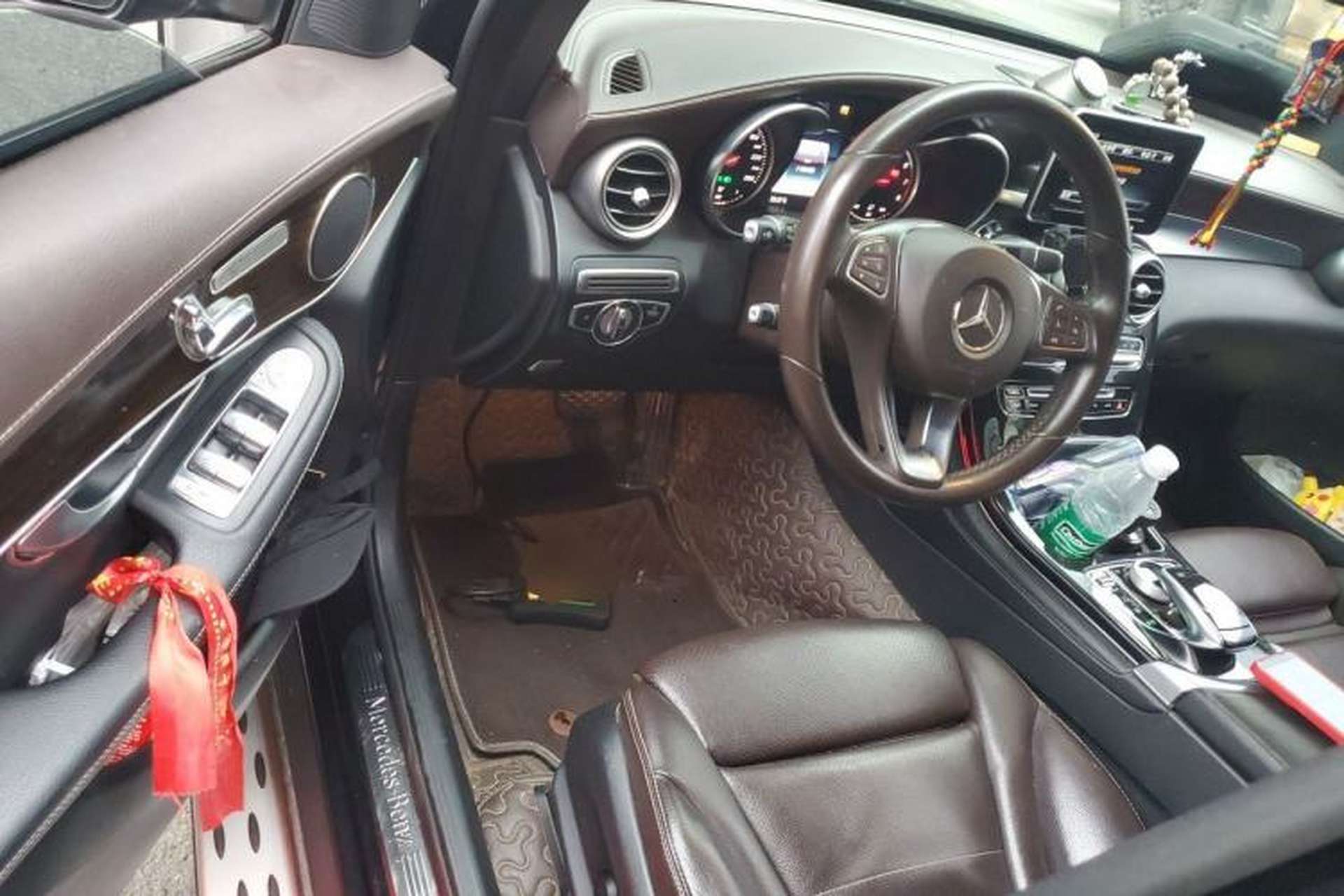 Used Mercedes-Benz GLC 2017 GLC 260 4MATIC Dynamic Edition Driver Seat