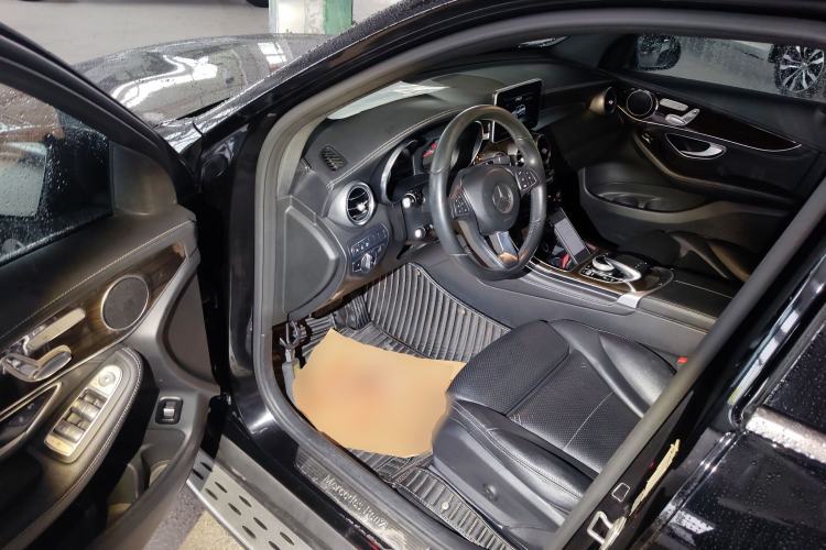 Used Mercedes-Benz GLC 2017 GLC 260 4MATIC Luxury Model Driver Seat