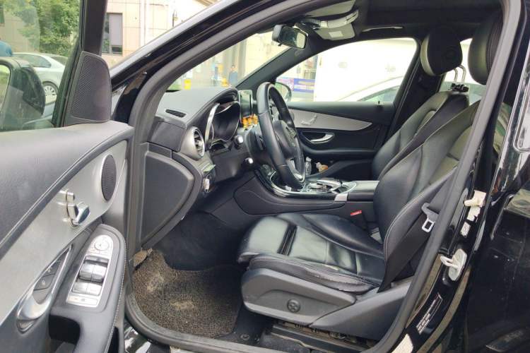 Used Mercedes-Benz GLC 2017 GLC 200 4MATIC Driver Seat