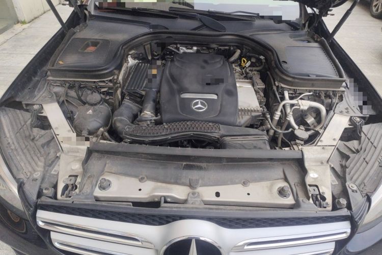 Used Mercedes-Benz GLC 2017 GLC 260 4MATIC Luxury Model Engine Bay