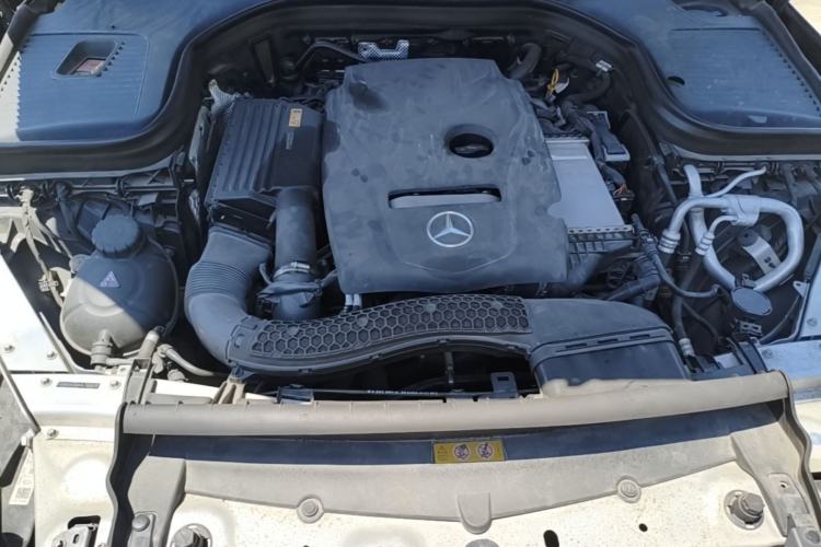 Used Mercedes-Benz GLC 2017 GLC 260 4MATIC Dynamic Edition Engine Bay