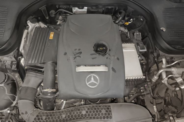 Used Mercedes-Benz GLC 2017 GLC 260 4MATIC Dynamic Edition Engine Bay