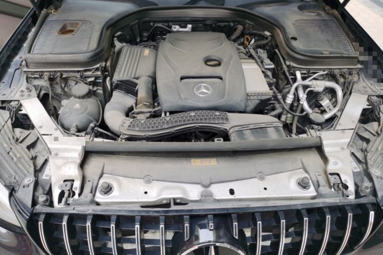 Used Mercedes-Benz GLC 2017 GLC 260 4MATIC Dynamic Edition Engine Bay