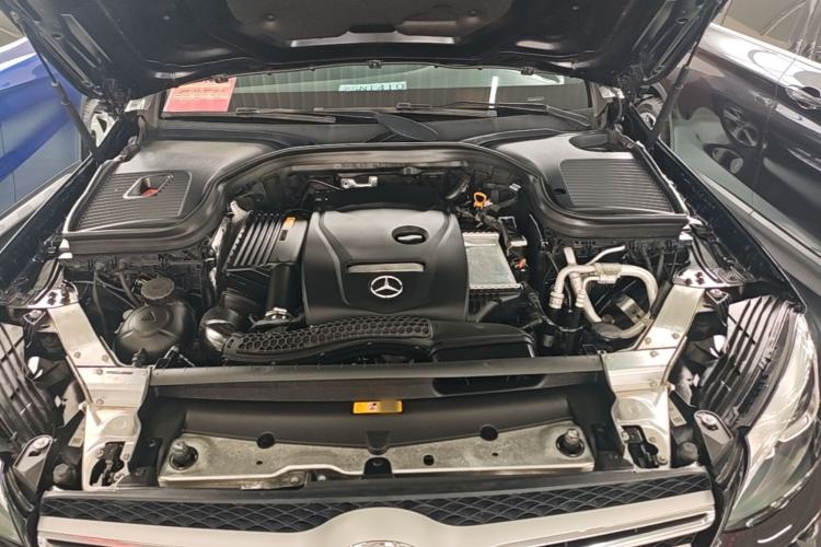 Used Mercedes-Benz GLC 2017 GLC 260 4MATIC Luxury Model Engine Bay