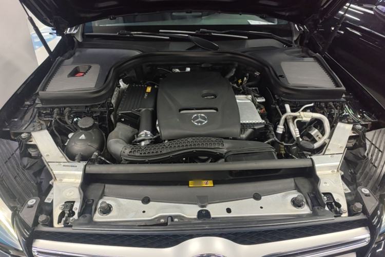Used Mercedes-Benz GLC 2017 GLC 200 4MATIC Engine Bay