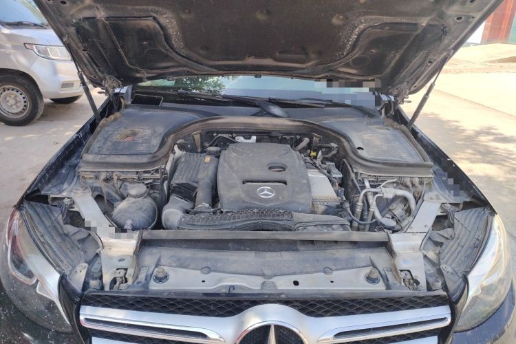 Used Mercedes-Benz GLC 2017 GLC 260 4MATIC Luxury Model Engine Bay