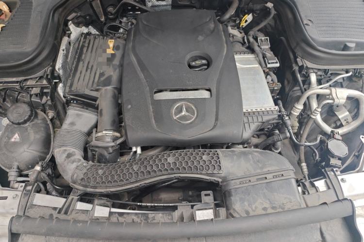 Used Mercedes-Benz GLC 2017 GLC 260 4MATIC Dynamic Edition Engine Bay