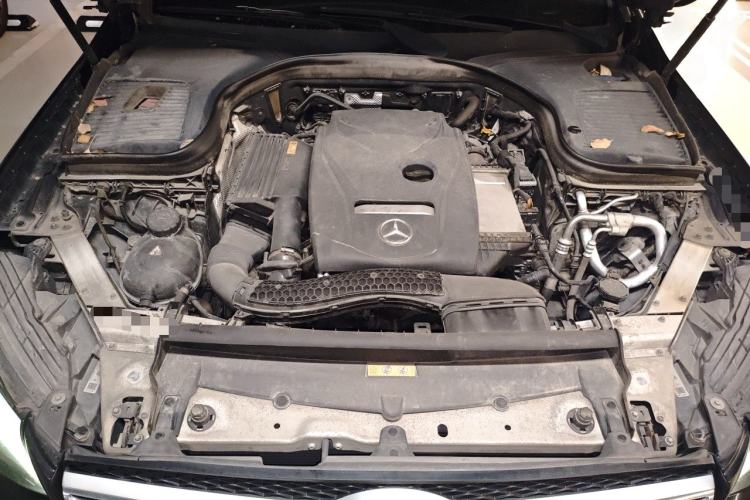 Used Mercedes-Benz GLC 2017 GLC 260 4MATIC Dynamic Edition Engine Bay