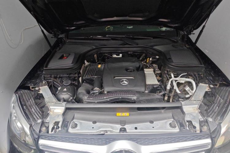 Used Mercedes-Benz GLC 2017 GLC 300 4MATIC Sport Edition Engine Bay