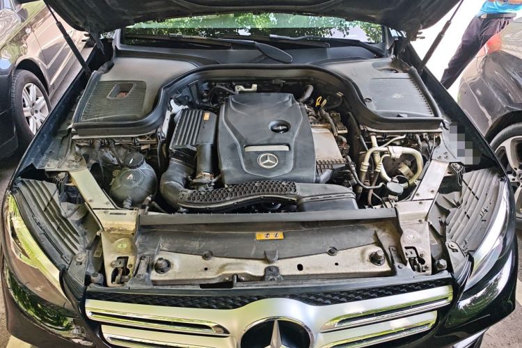 Used Mercedes-Benz GLC 2017 GLC 260 4MATIC Luxury Model Engine Bay