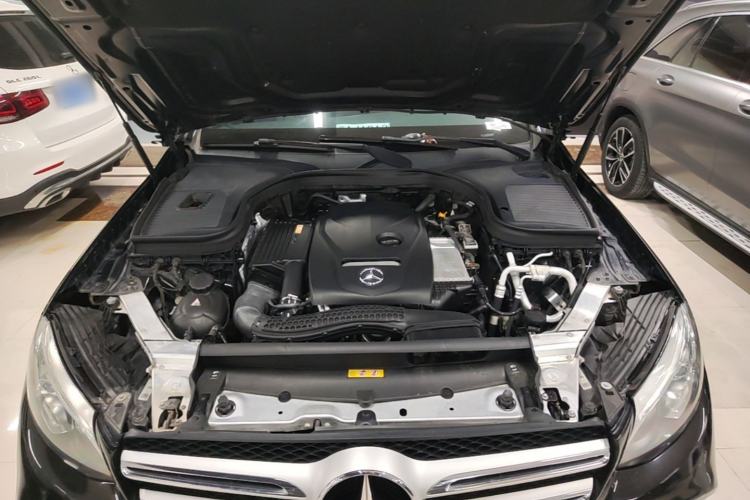 Used Mercedes-Benz GLC 2017 GLC 300 4MATIC Sport Edition Engine Bay