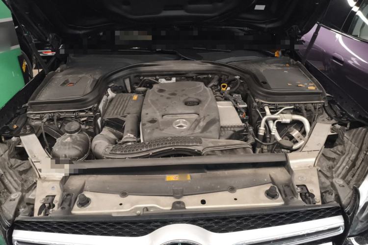 Used Mercedes-Benz GLC 2017 GLC 260 4MATIC Luxury Model Engine Bay