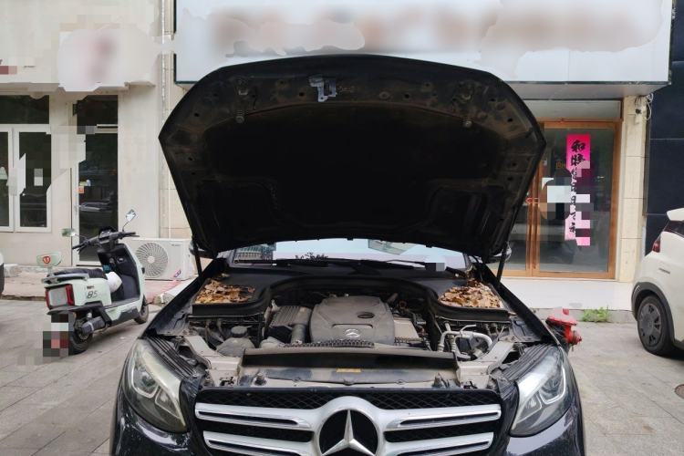 Used Mercedes-Benz GLC 2017 GLC 260 4MATIC Dynamic Edition Engine Bay