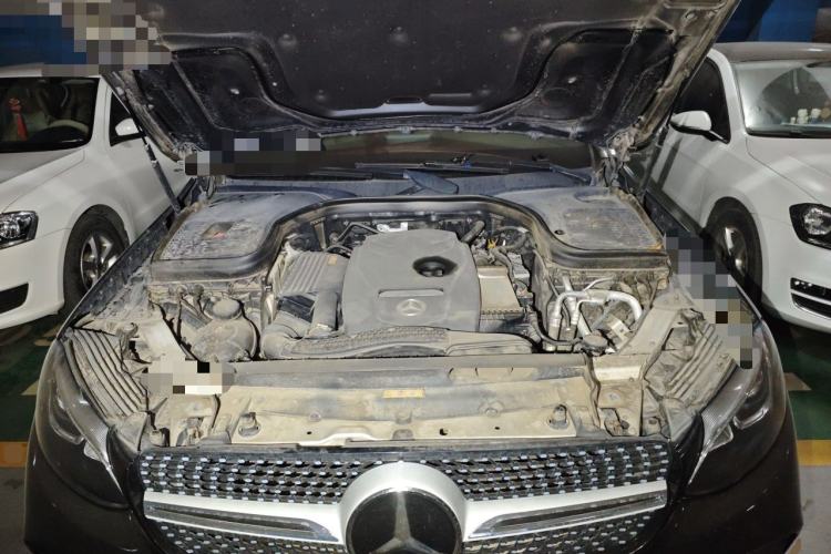 Used Mercedes-Benz GLC 2017 GLC 260 4MATIC Dynamic Edition Engine Bay