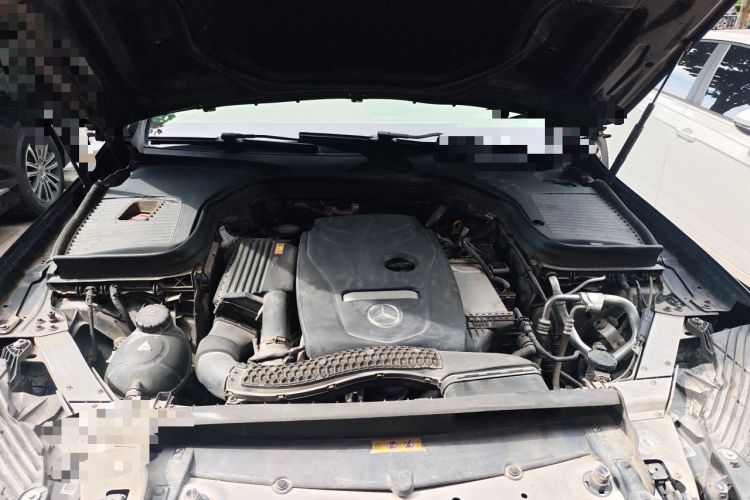Used Mercedes-Benz GLC 2017 GLC 300 4MATIC Luxury Model Engine Bay