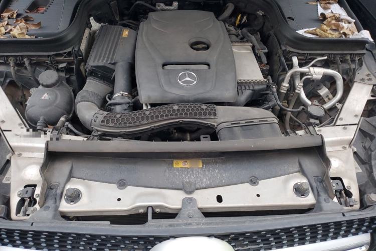 Used Mercedes-Benz GLC 2017 GLC 260 4MATIC Dynamic Edition Engine Bay