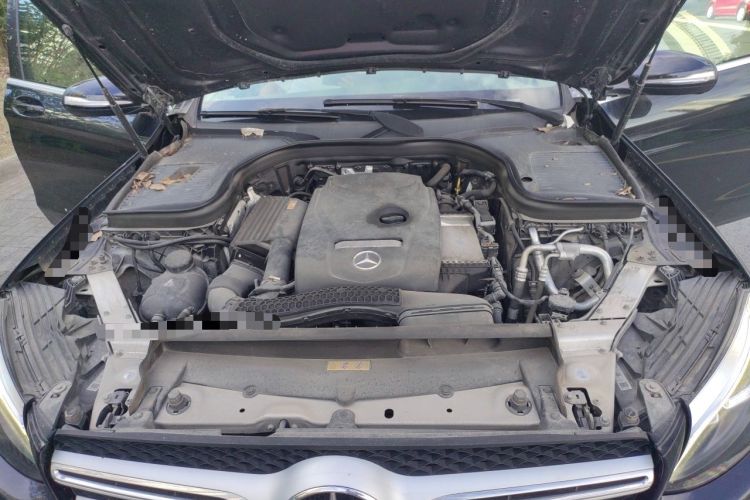 Used Mercedes-Benz GLC 2017 GLC 260 4MATIC Dynamic Edition Engine Bay