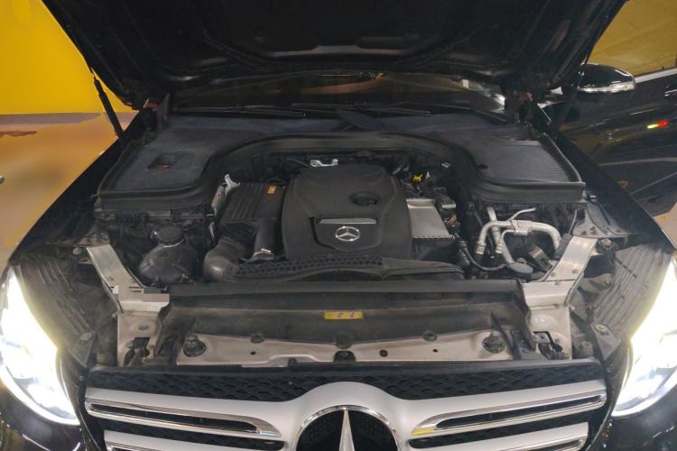 Used Mercedes-Benz GLC 2017 GLC 300 4MATIC Sport Edition Engine Bay