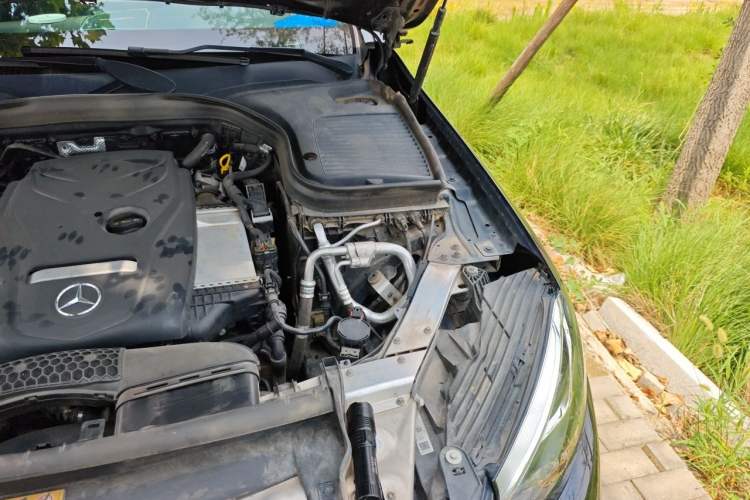 Used Mercedes-Benz GLC 2017 GLC 200 4MATIC Engine Bay Left