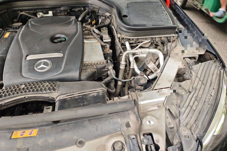 Used Mercedes-Benz GLC 2017 GLC 300 4MATIC Sport Edition Engine Bay Left