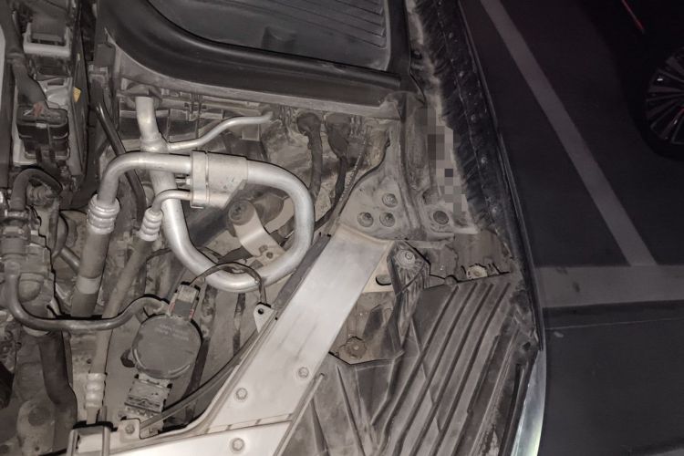 Used Mercedes-Benz GLC 2017 GLC 260 4MATIC Dynamic Edition Engine Bay Left